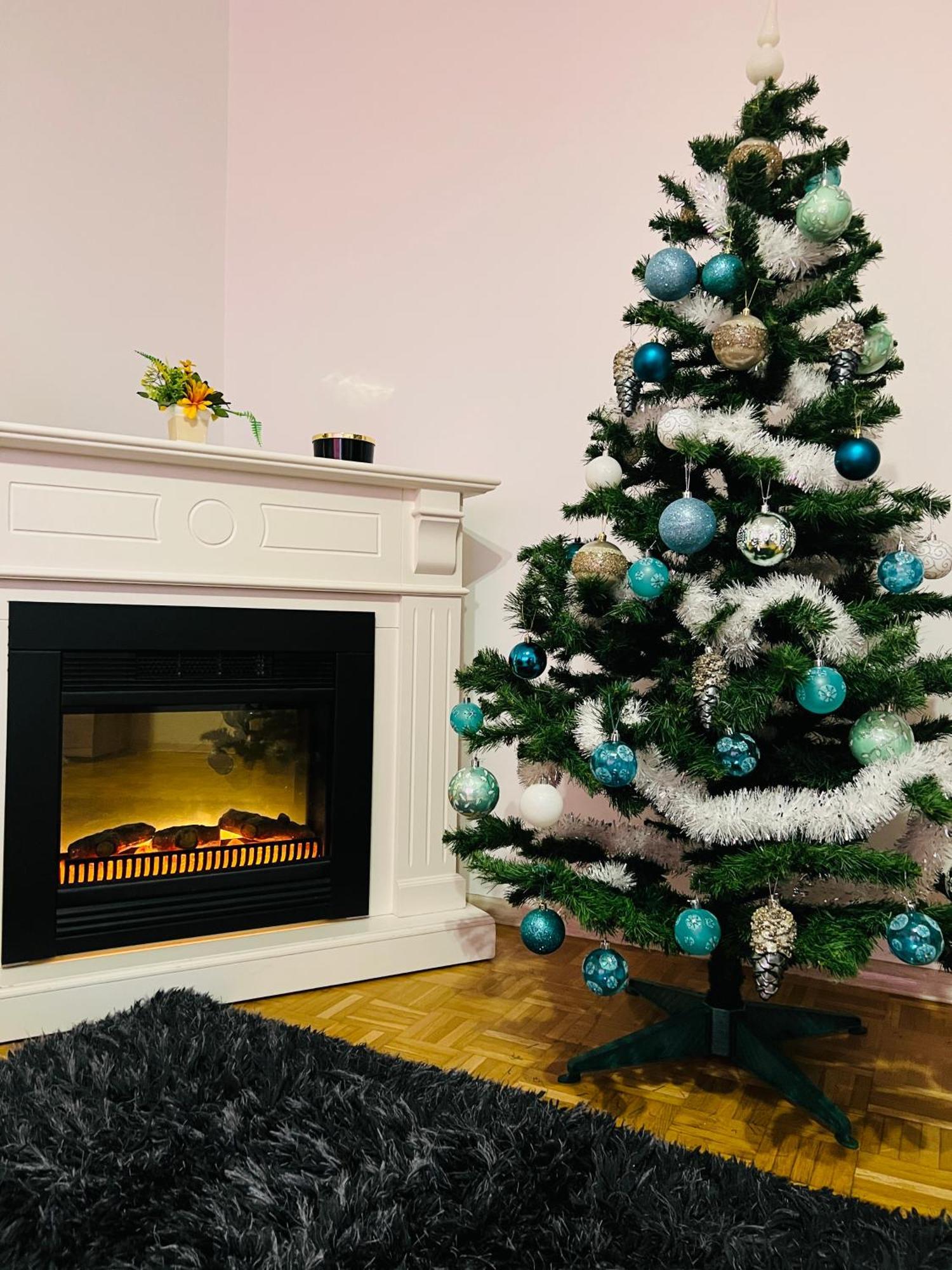 House24 Gari Apartment Brasov Bagian luar foto